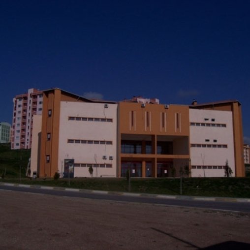 Gölmarmara Anadolu Lisesi